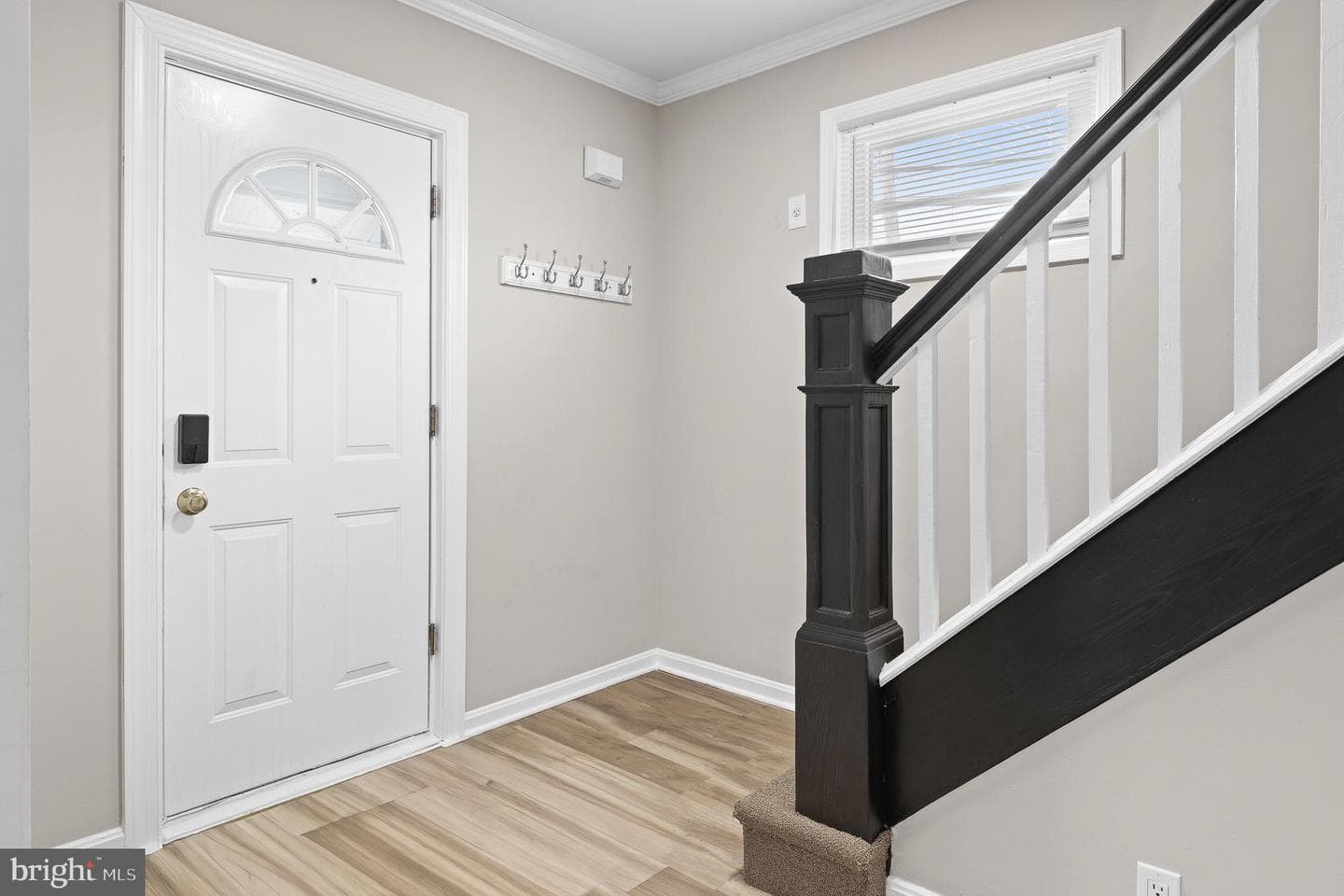 4206 Furley Avenue photo 4