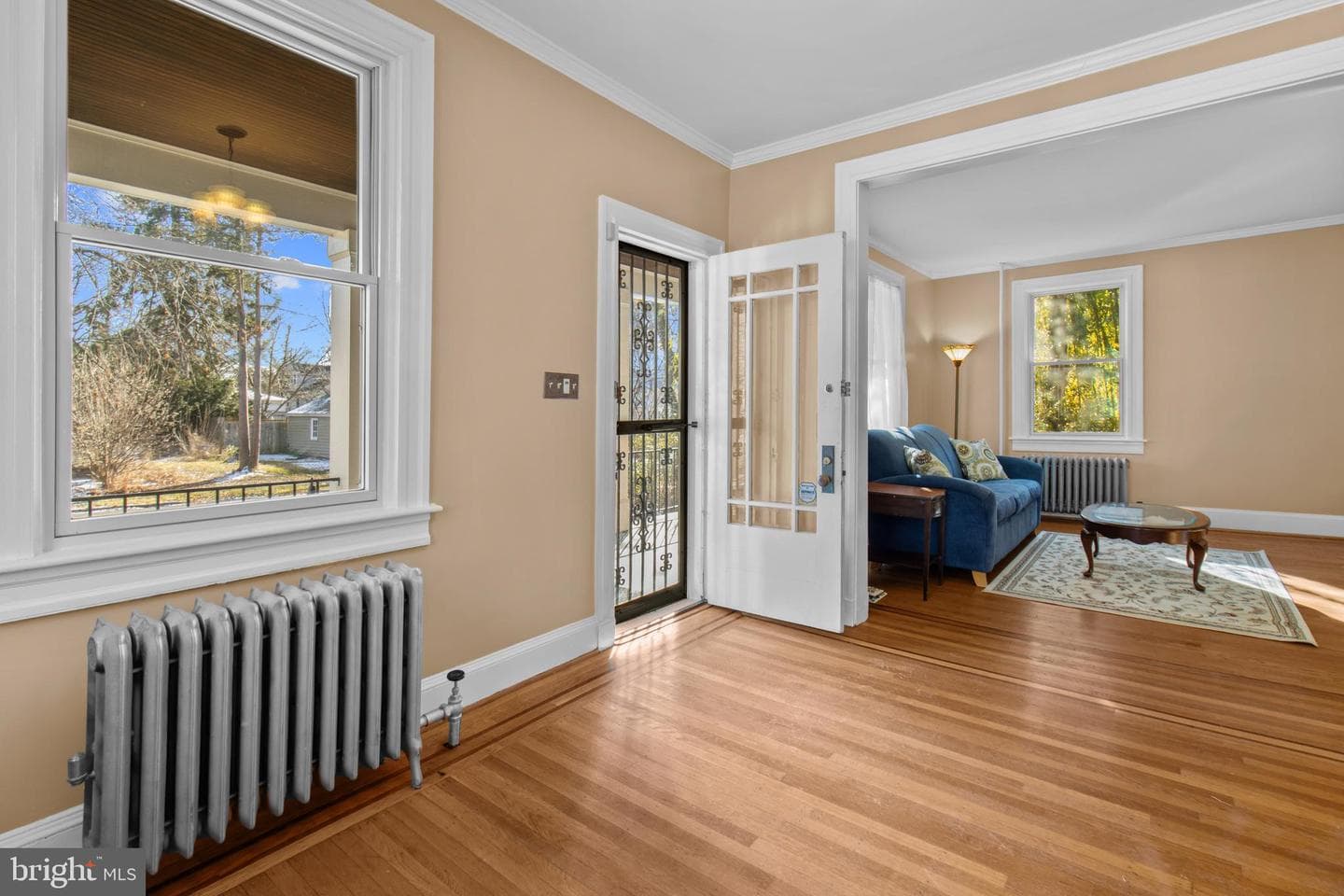 2802 Manhattan Avenue photo 9