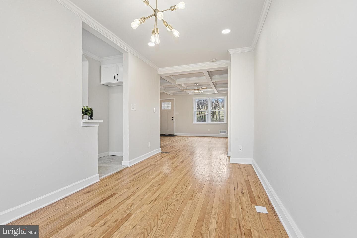 1326 Tompkins Street photo 7