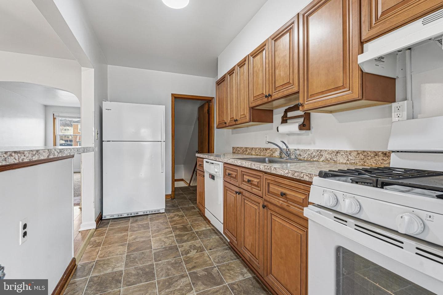1242 Delbert Avenue photo 3