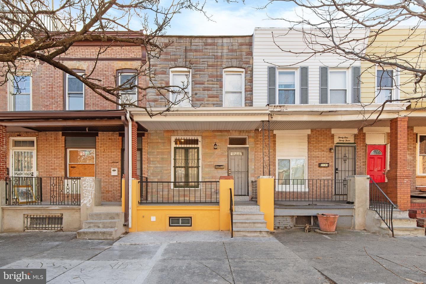 3135 Mcelderry Street photo 2