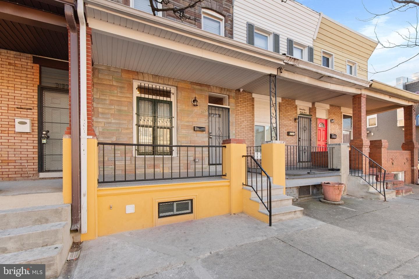 3135 Mcelderry Street photo 4
