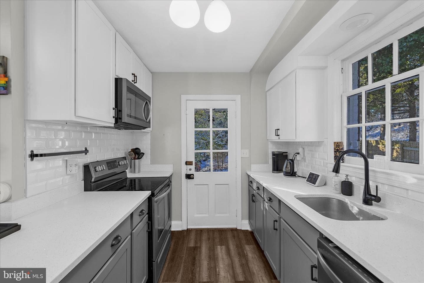 2441 N Forest Park Avenue photo 21