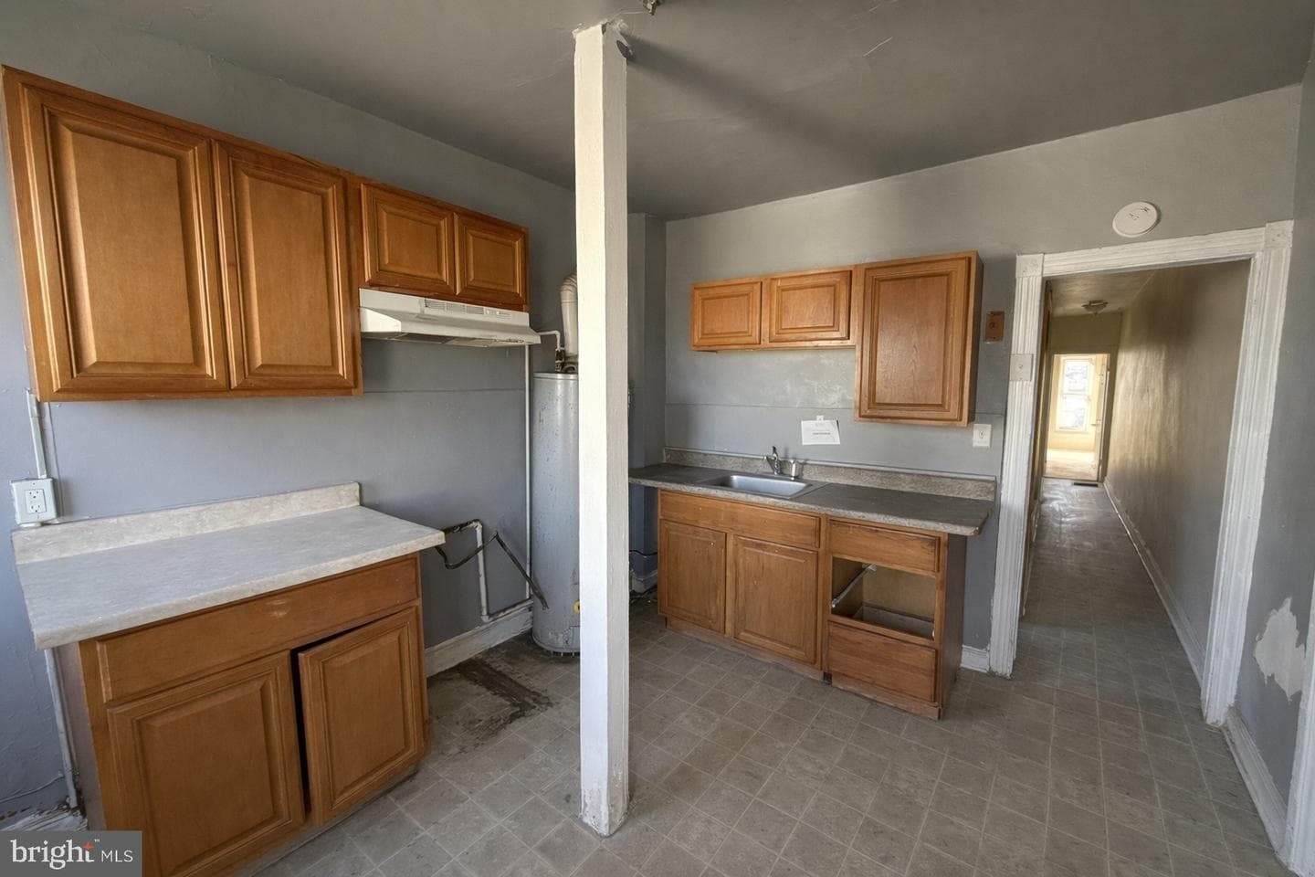 1521 N Carey Street photo 4