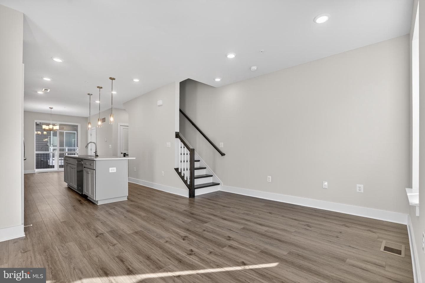 2719 Light Street photo 6