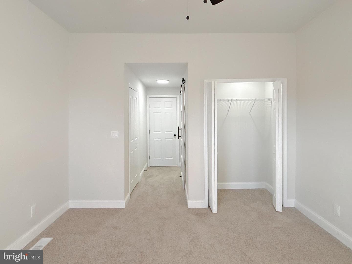 2636 E Monument Street photo 21