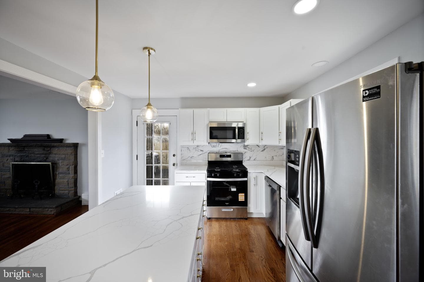 4001 Parkwood Avenue photo 10