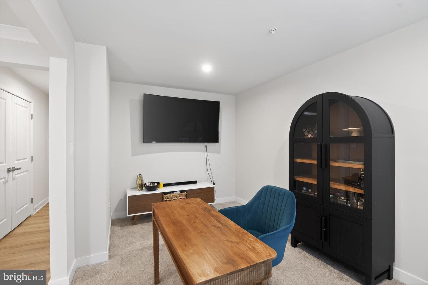 1575 Lowman Street photo 5