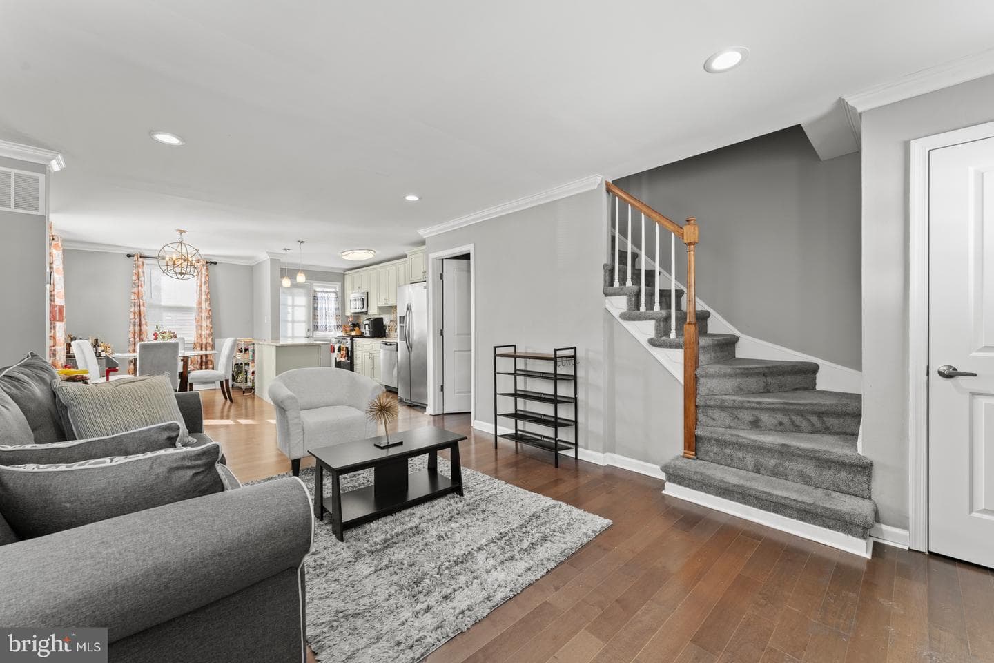 3219 Woodring Avenue photo 3