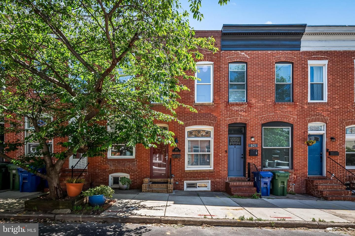 819 S Port Street photo 2