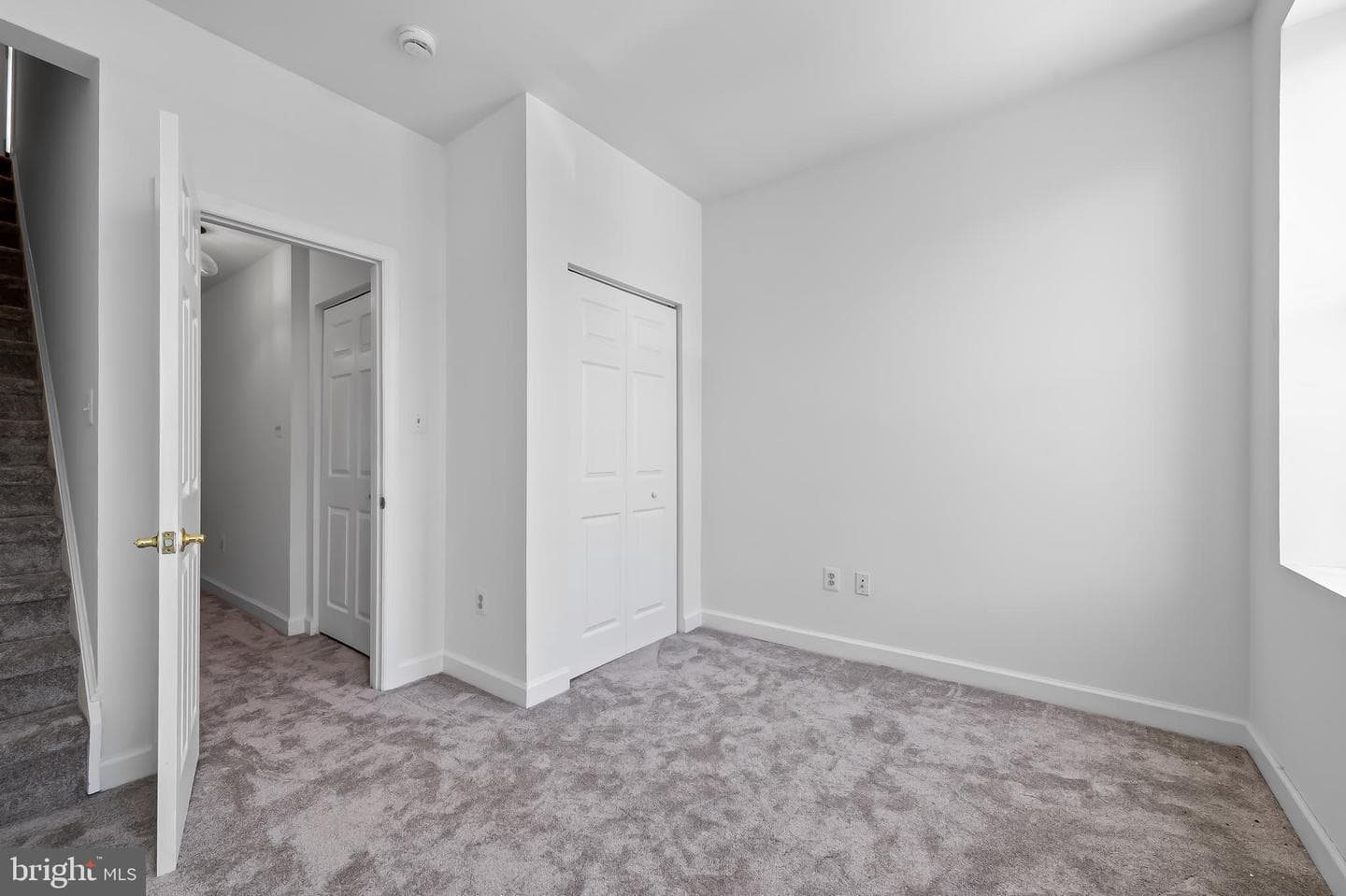 819 S Port Street photo 25
