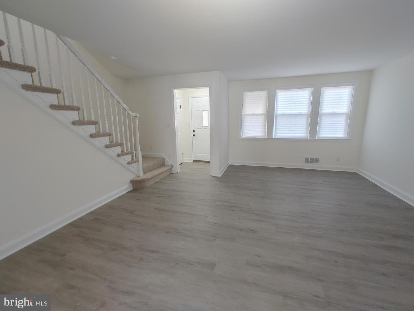 1525 Medford Road photo 7
