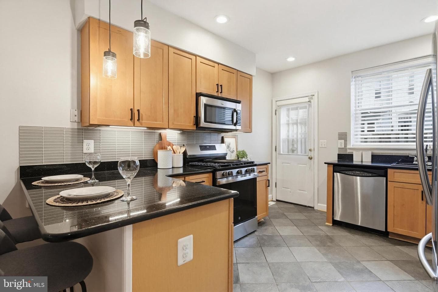 22 N Streeper Street photo 14