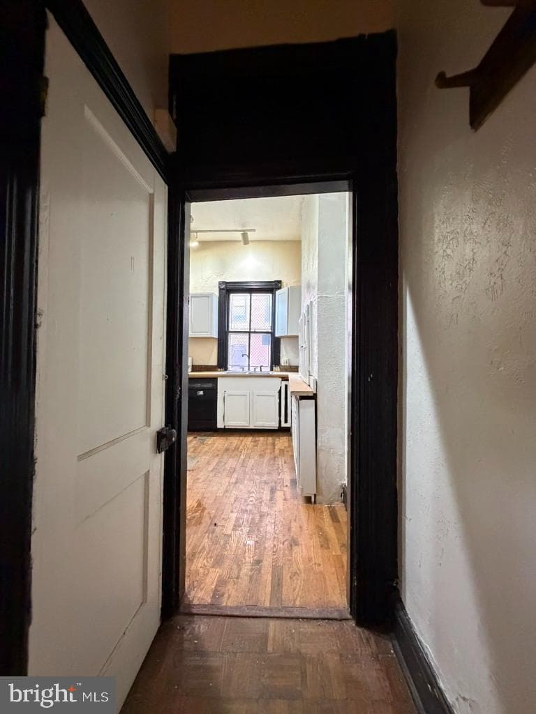 1703 Linden Avenue photo 15