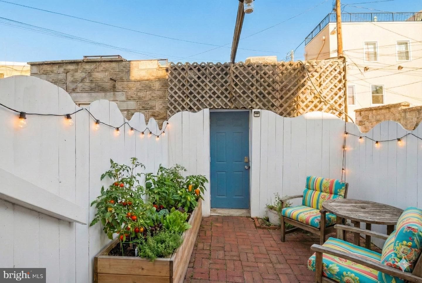 2510 Fleet Street photo 42