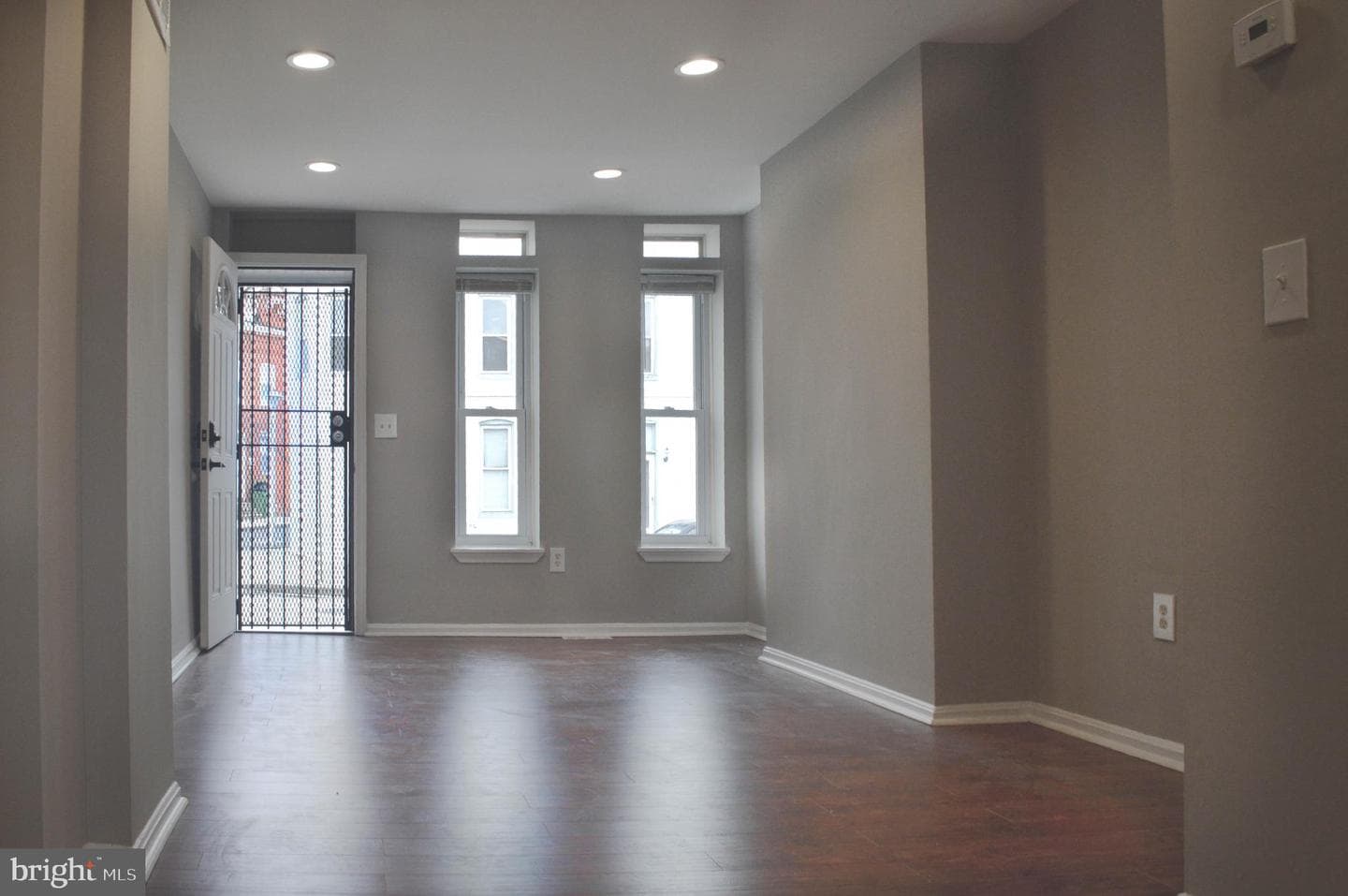 1145 W Cross Street photo 5