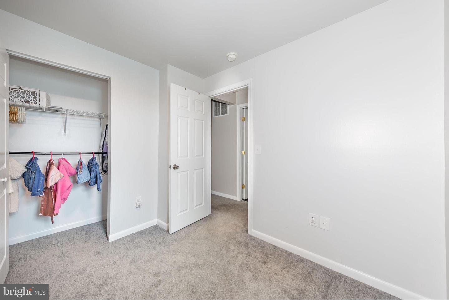 916 Jack Street photo 15