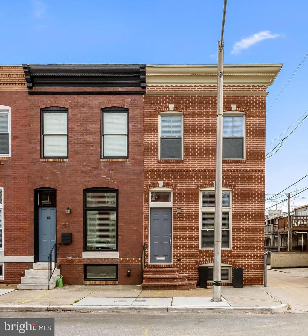 719 S Eaton Street photo 2