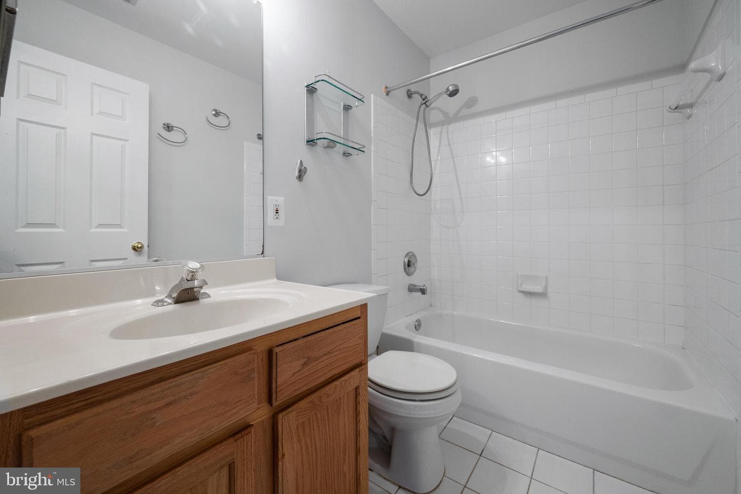 1901 Linden Avenue photo 28