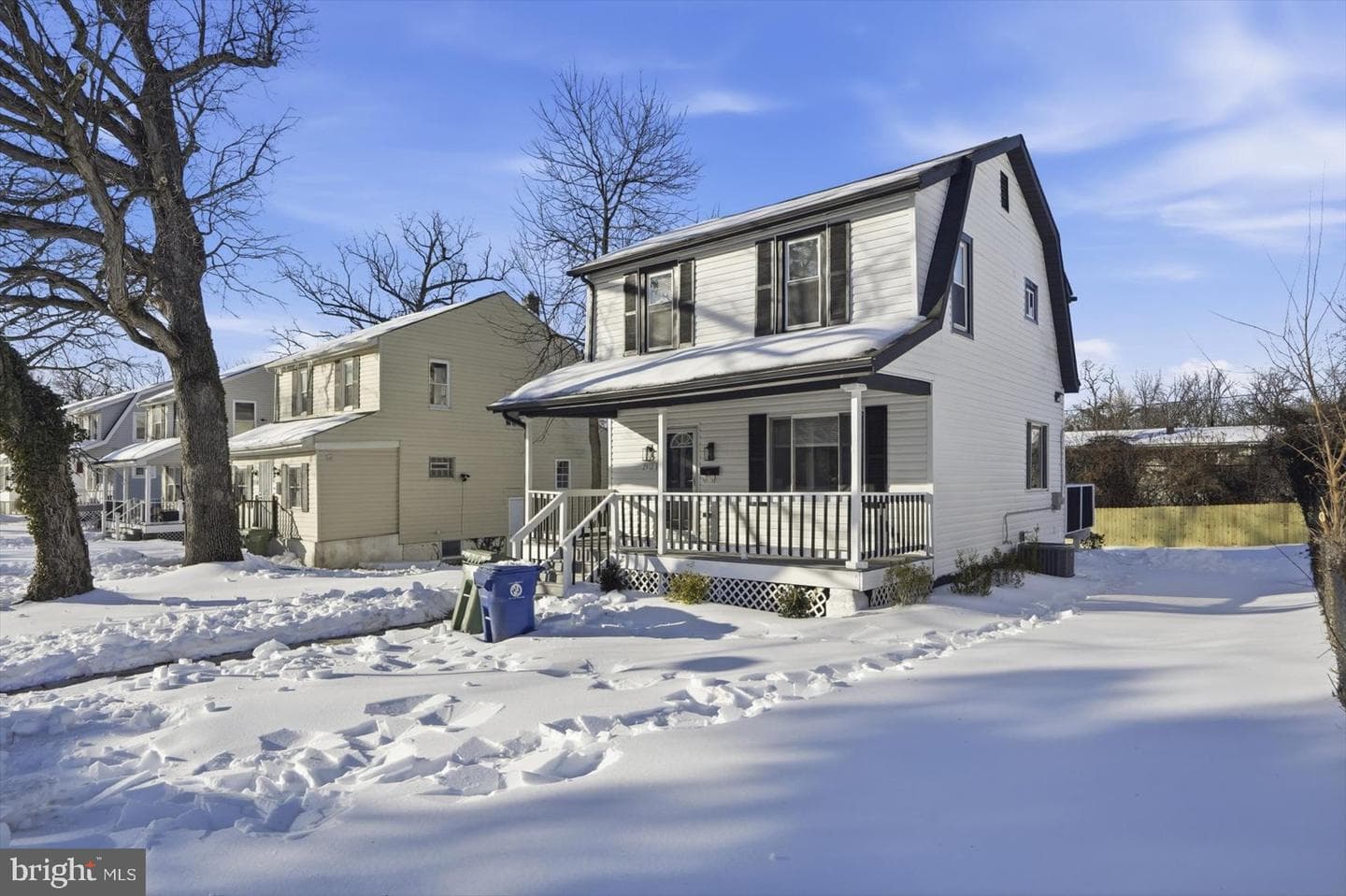 2912 Dupont Avenue photo 37
