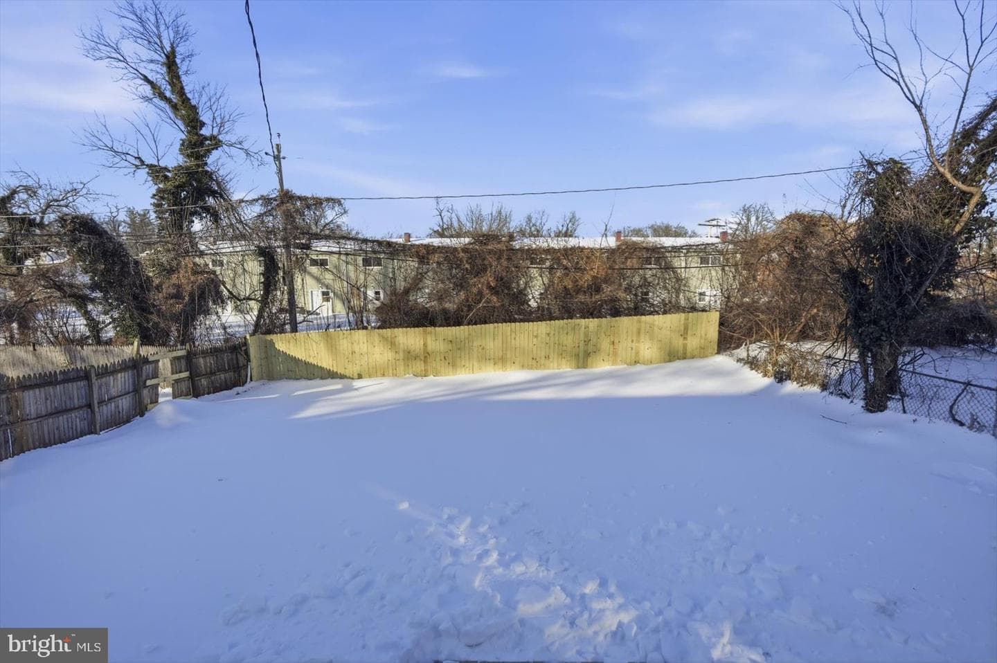 2912 Dupont Avenue photo 42