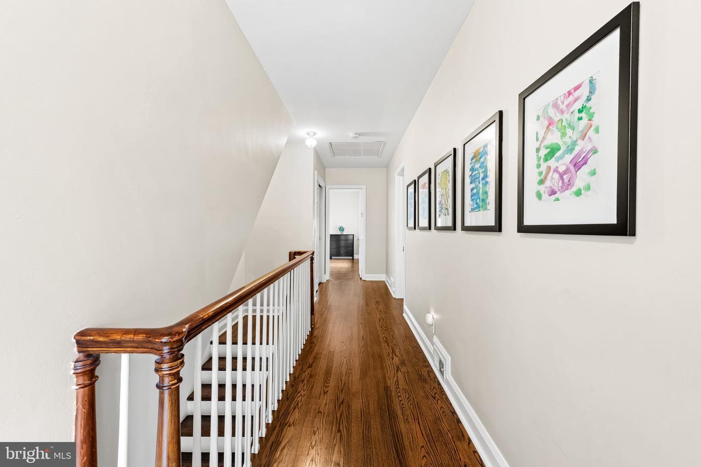 103 Saint Dunstans Road photo 37