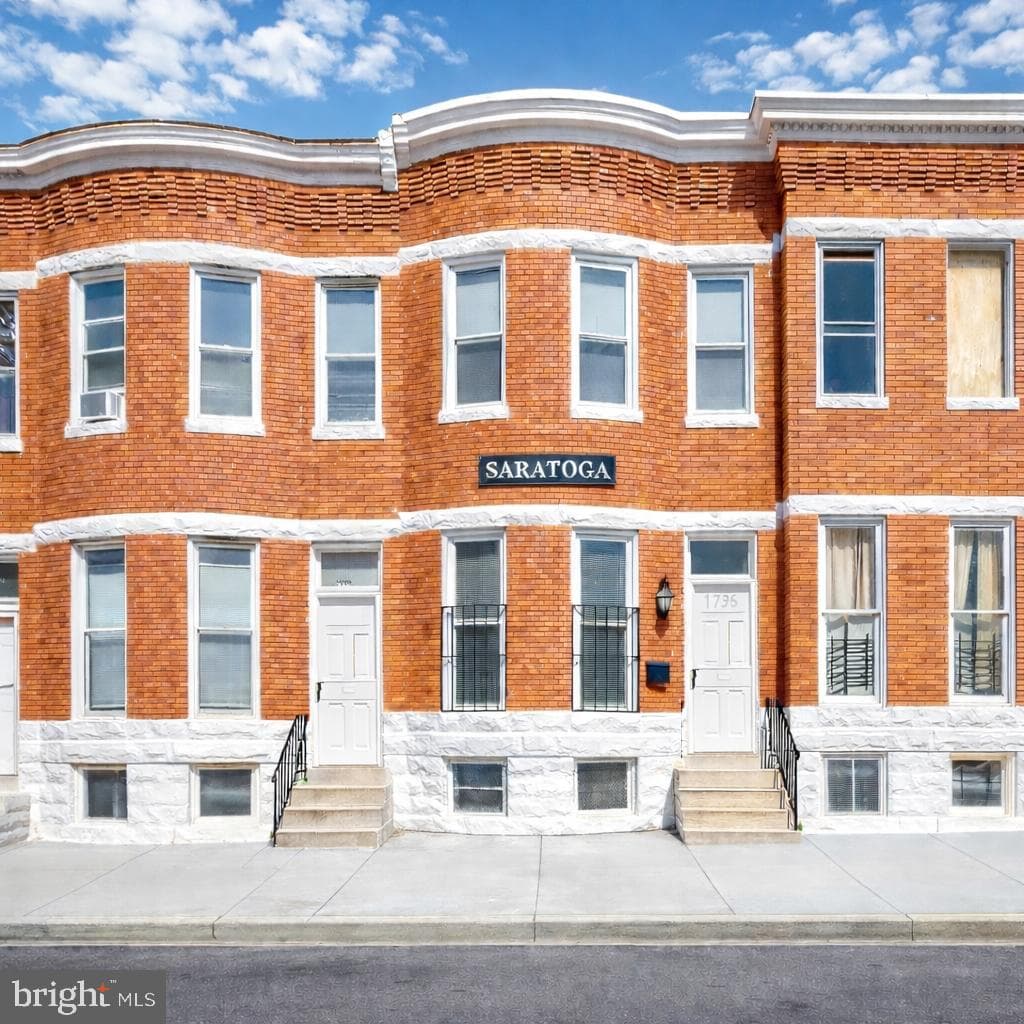 1906 W Saratoga Street photo 1