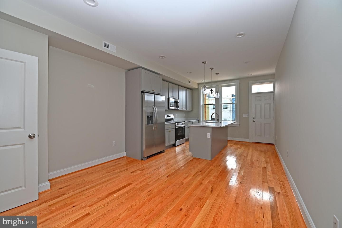 2245 E Biddle Street, Baltimore