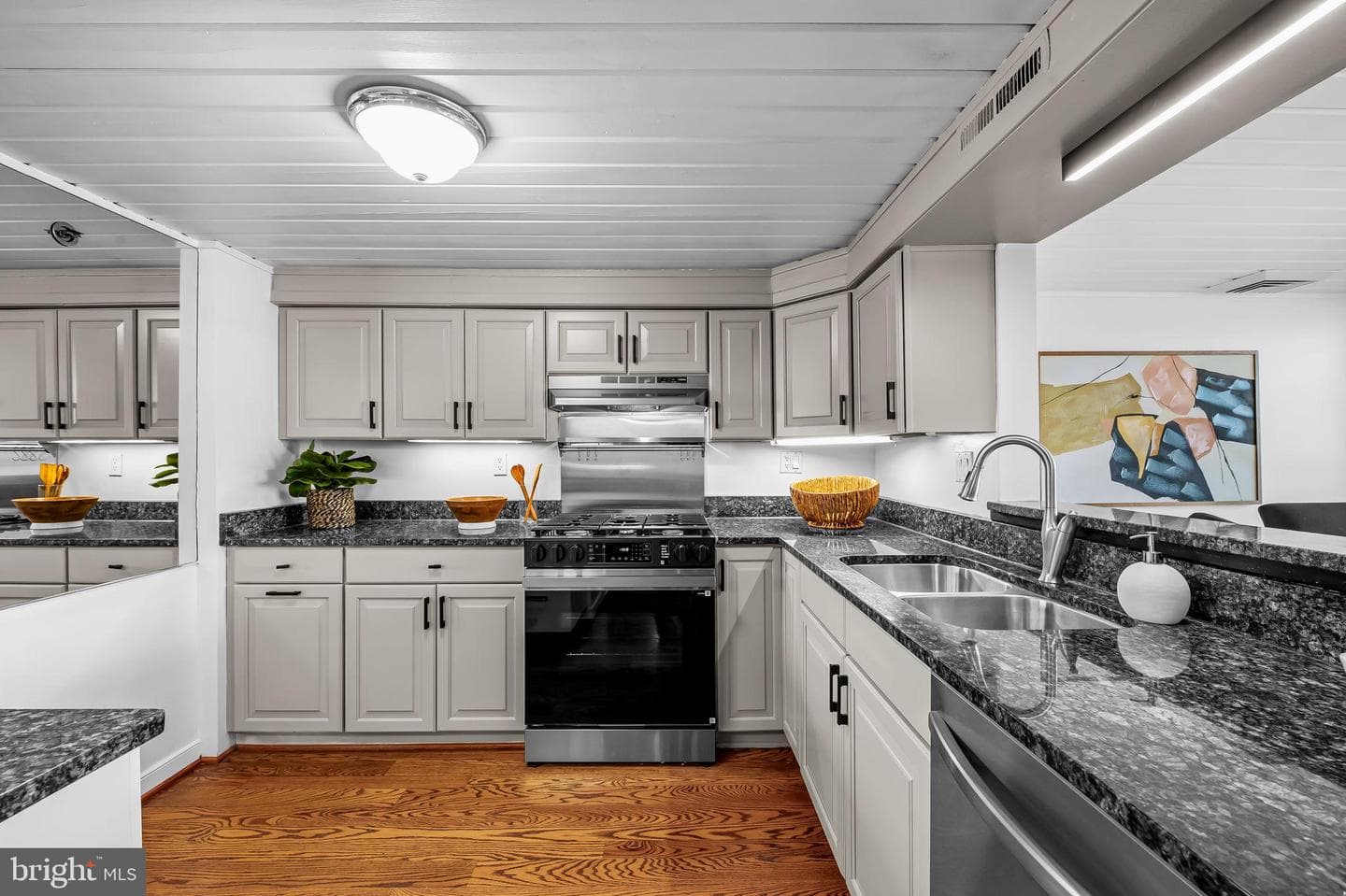 2901 Boston Street #106 photo 11