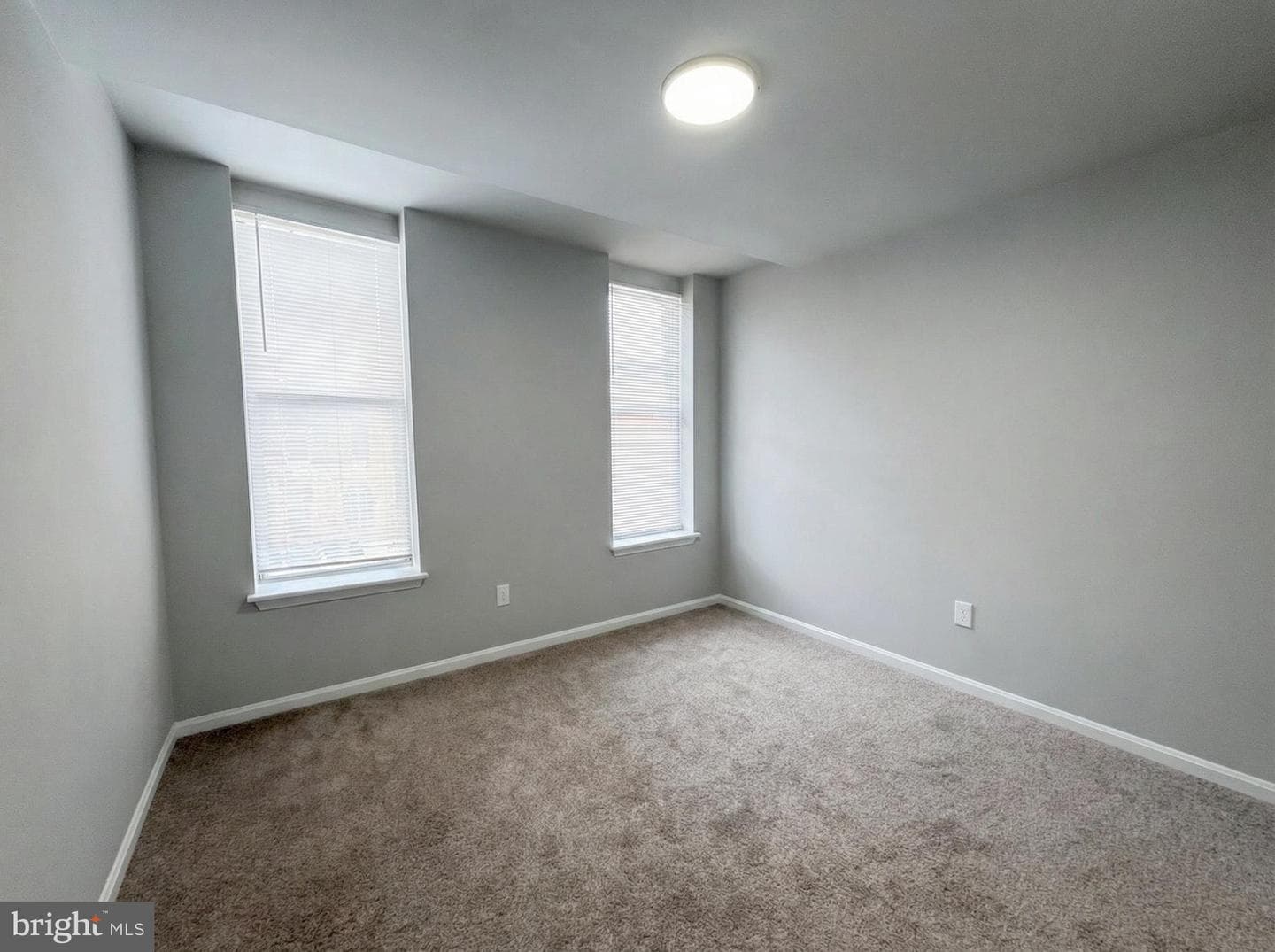 411 N Chester Street photo 10
