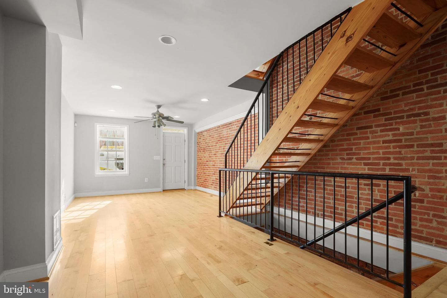 1012 W Lombard Street photo 14