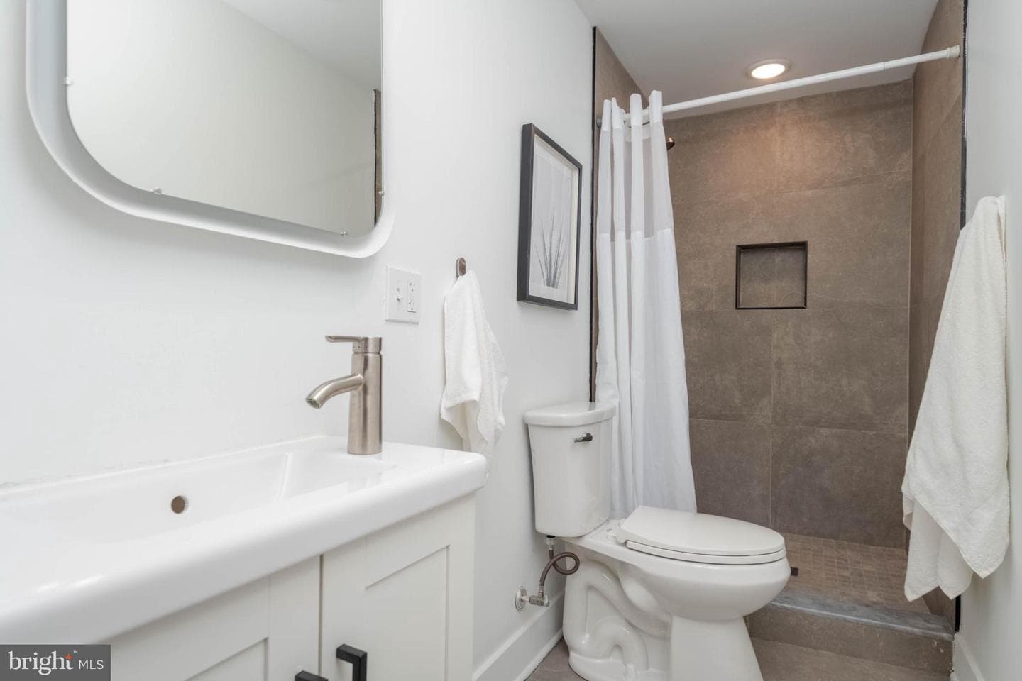 532 N Belnord Avenue photo 20