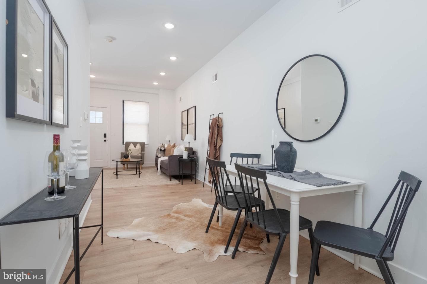 532 N Belnord Avenue photo 6