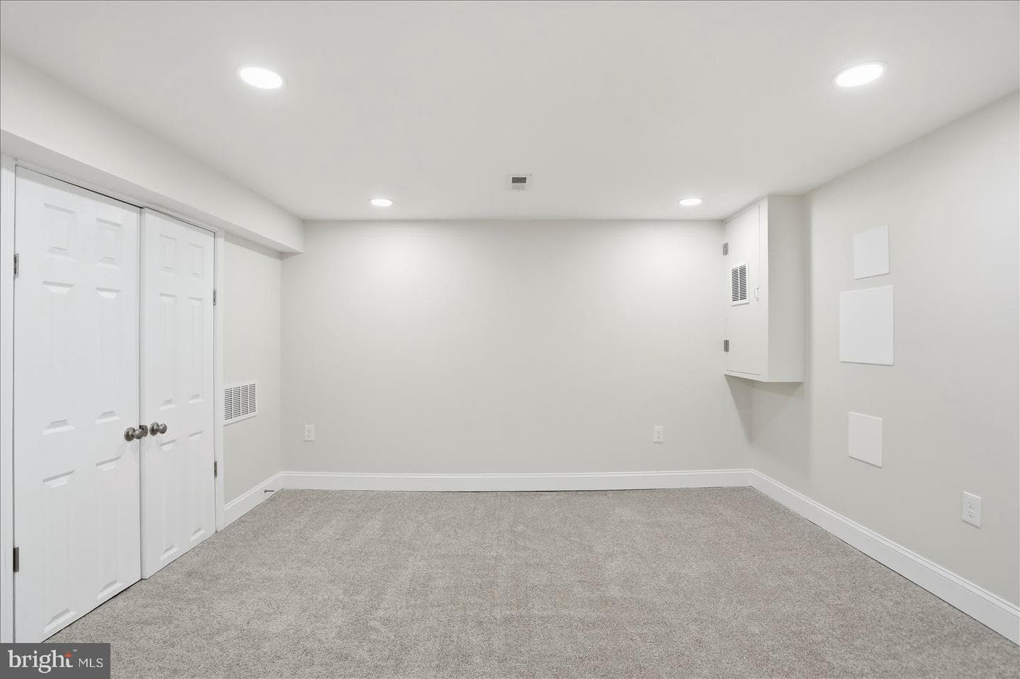 1432 Walker Avenue photo 17