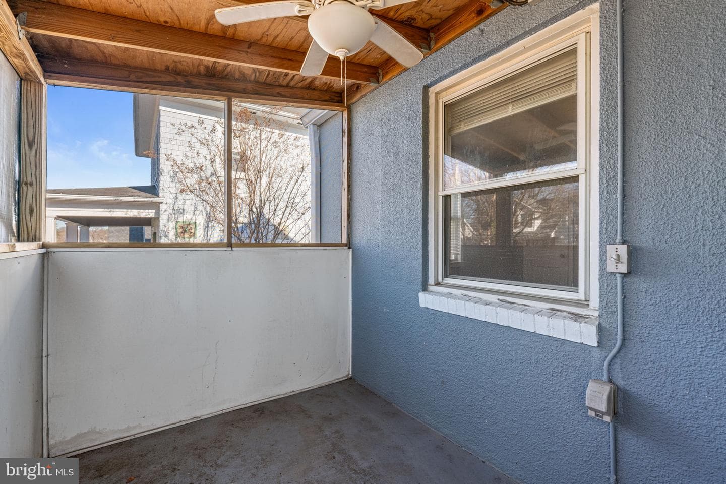 6103 Glenoak Avenue photo 5