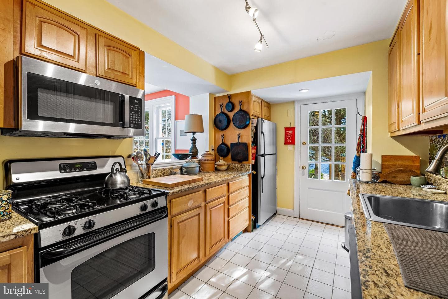 1801 Fairbank Road photo 8