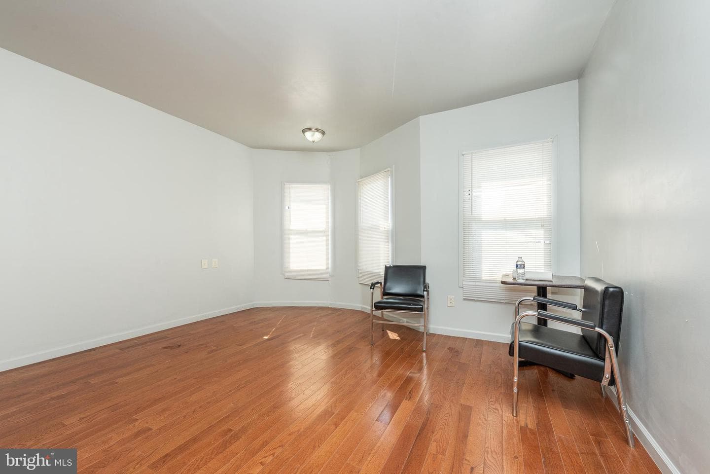 3126 W North Avenue photo 23
