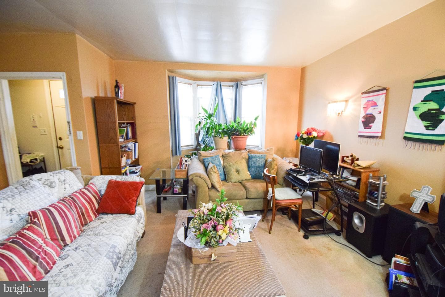 1620 Kingsway Road photo 3