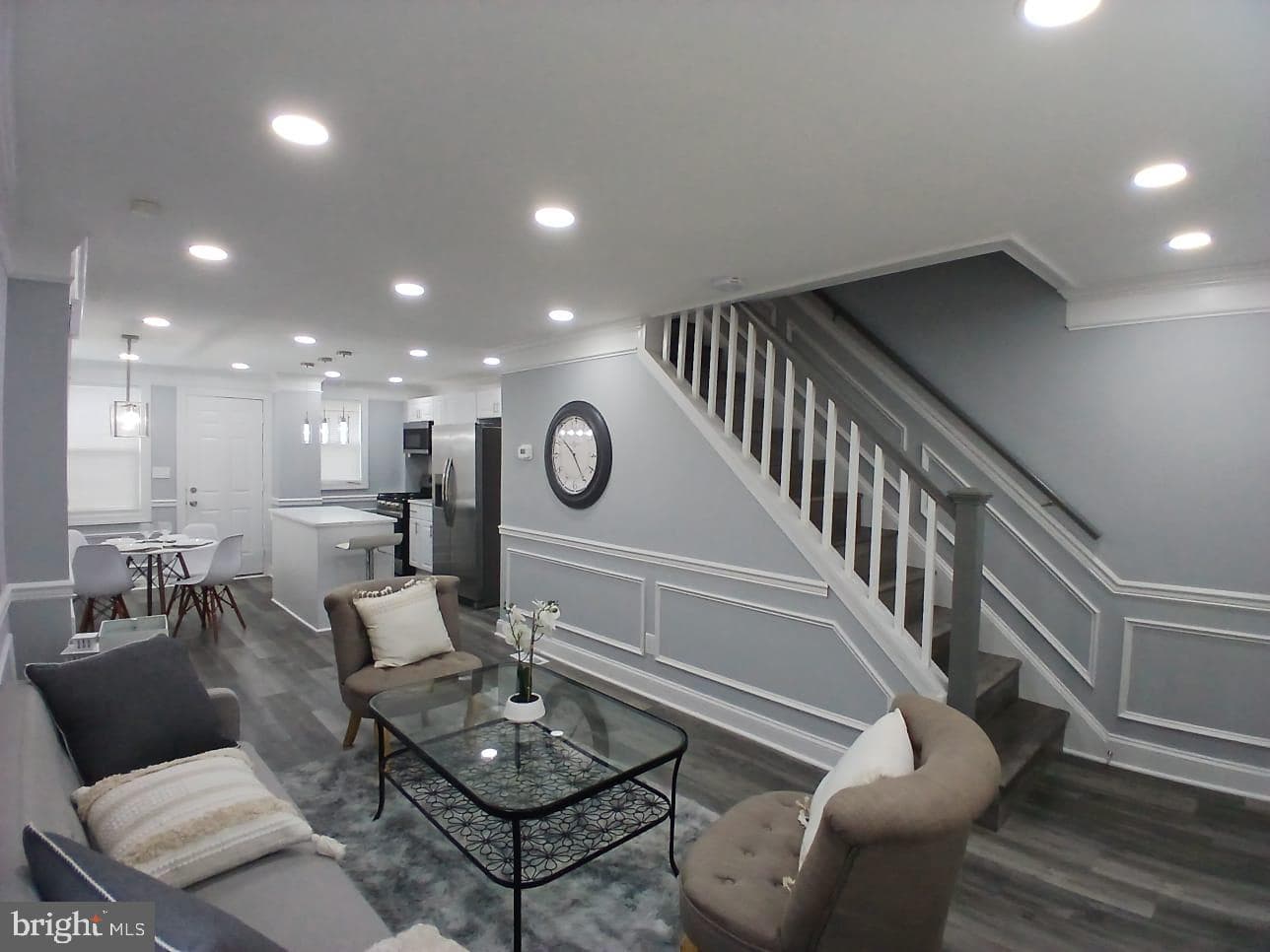 300 Denison Street photo 12