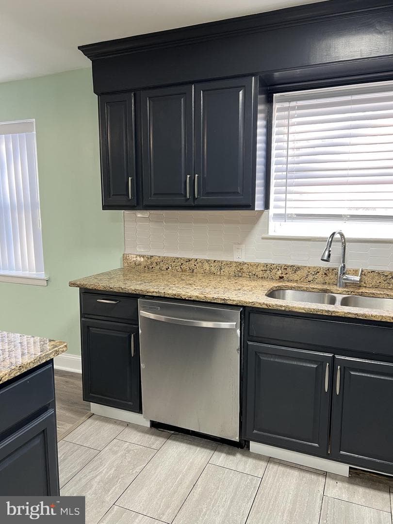 3651 Glengyle Avenue #2f photo 6