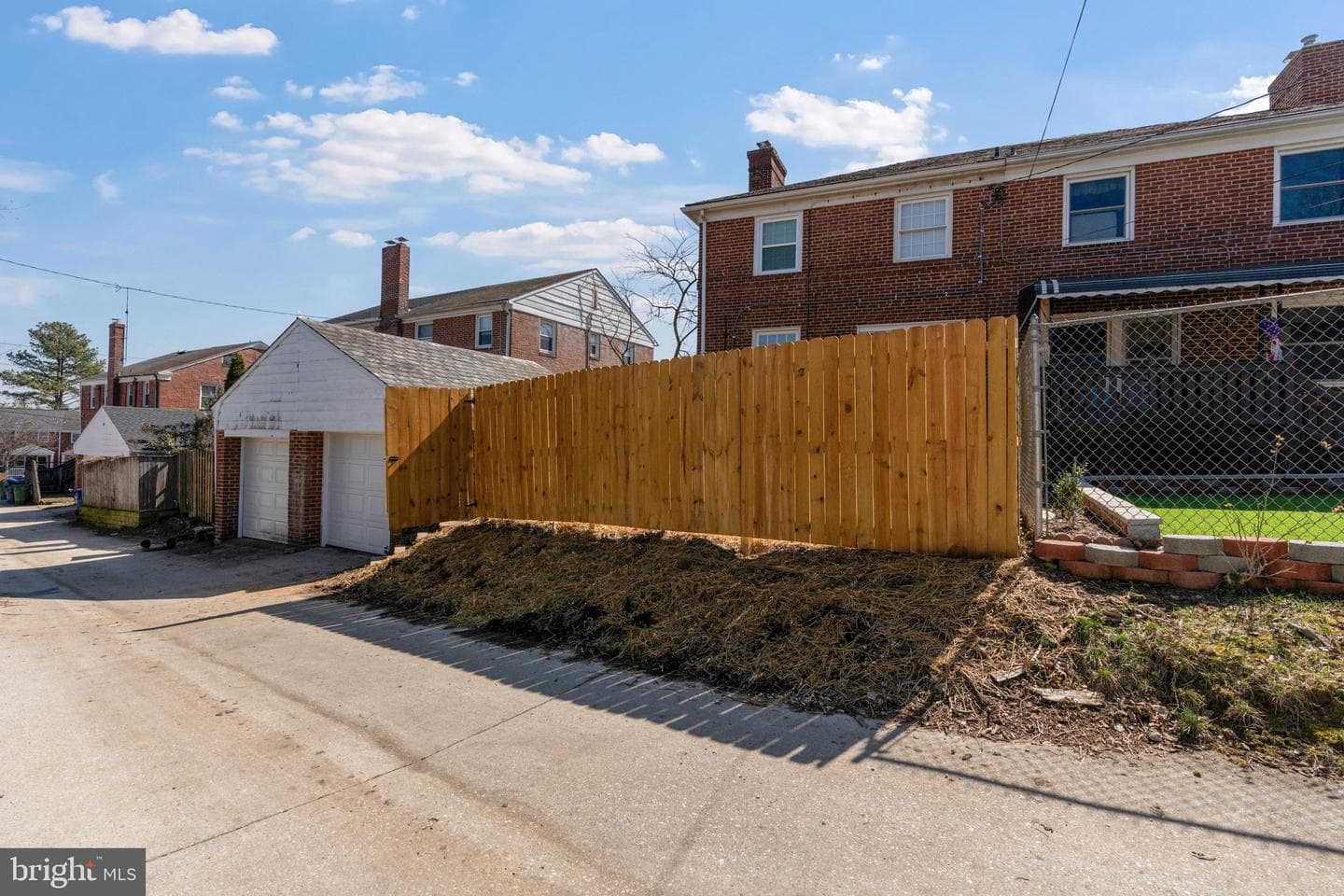 402 Croydon Road photo 41