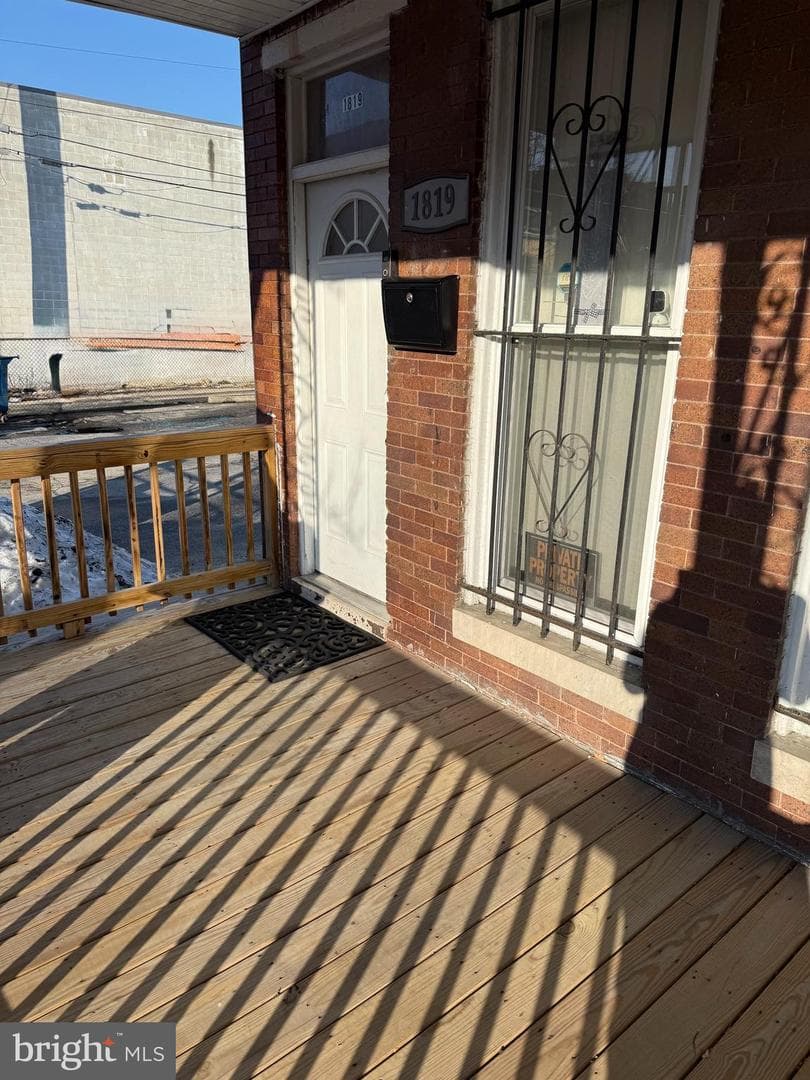 1819 N Smallwood Street photo 3