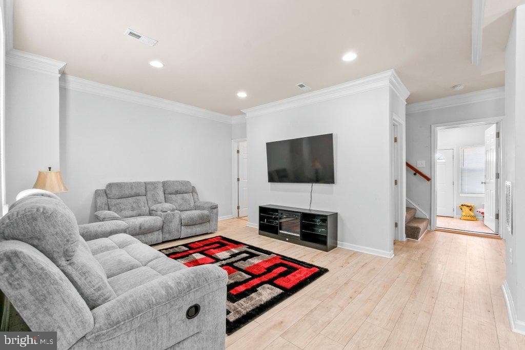 4919 Harford Road photo 8