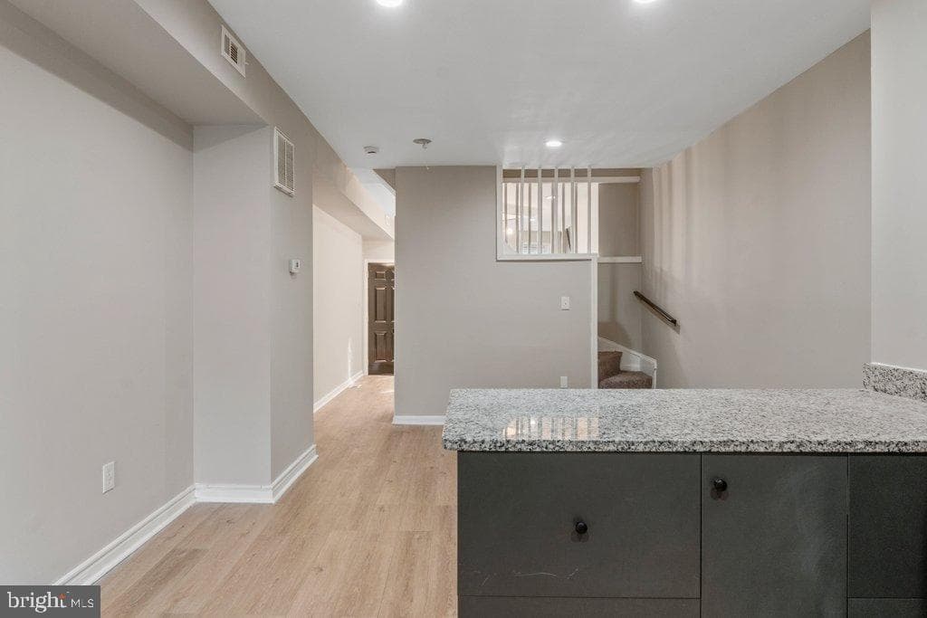 2108 Ashton Street photo 14