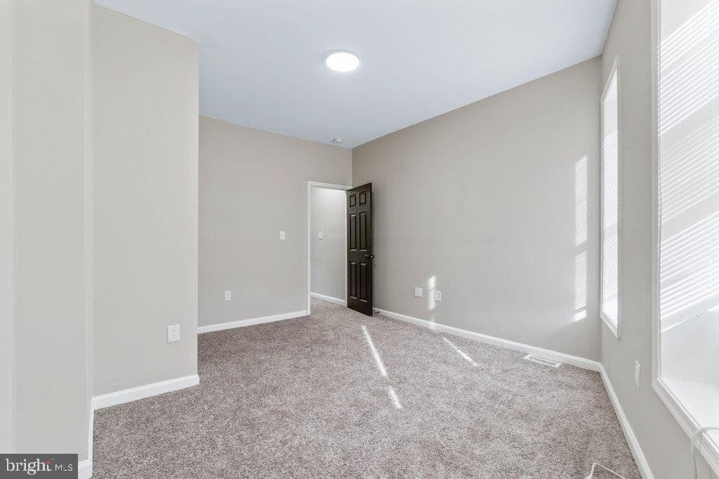 2108 Ashton Street photo 19