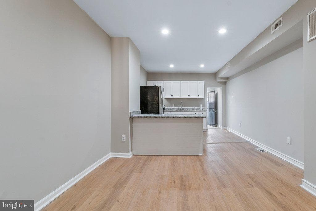 2108 Ashton Street photo 8