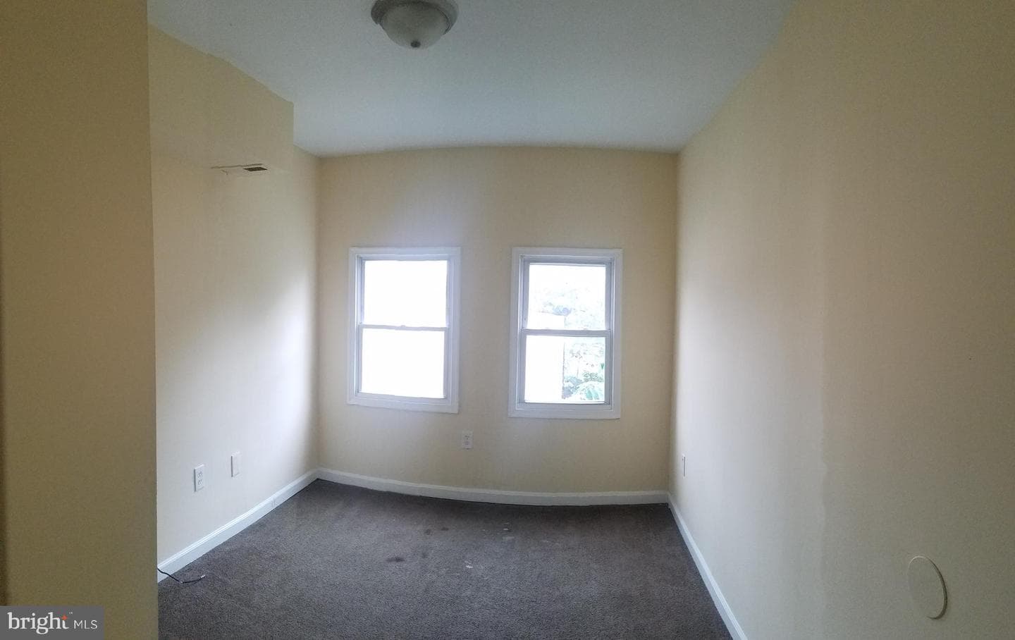 305 S Stricker Street photo 7