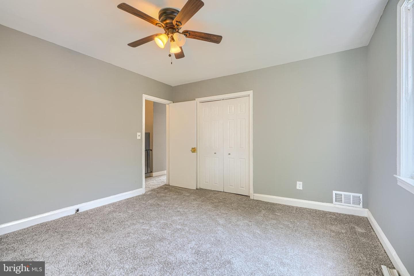 6227 Pioneer Drive photo 17