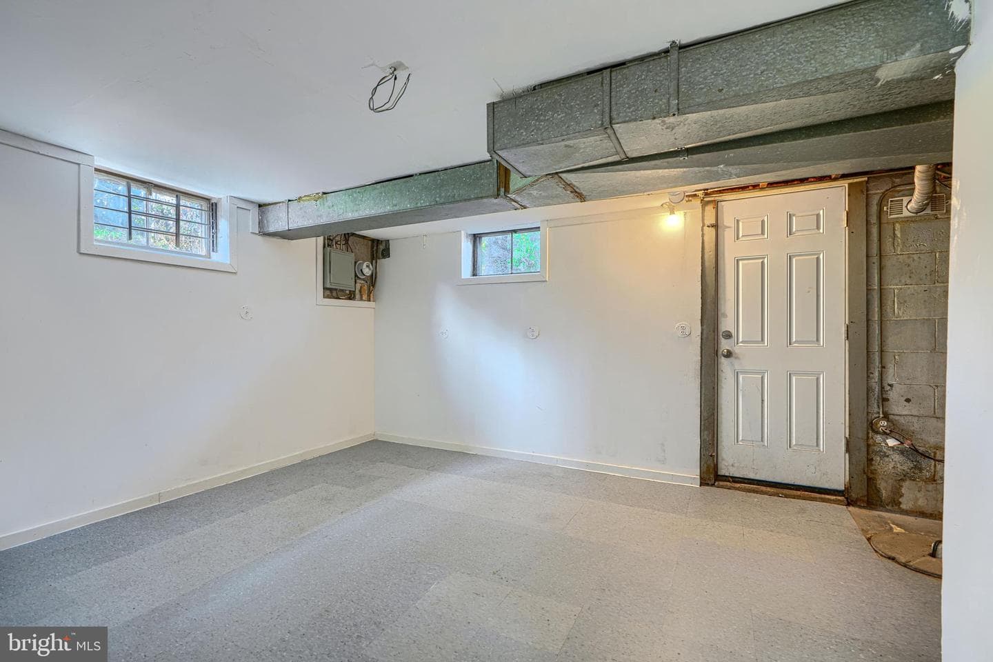 6227 Pioneer Drive photo 34