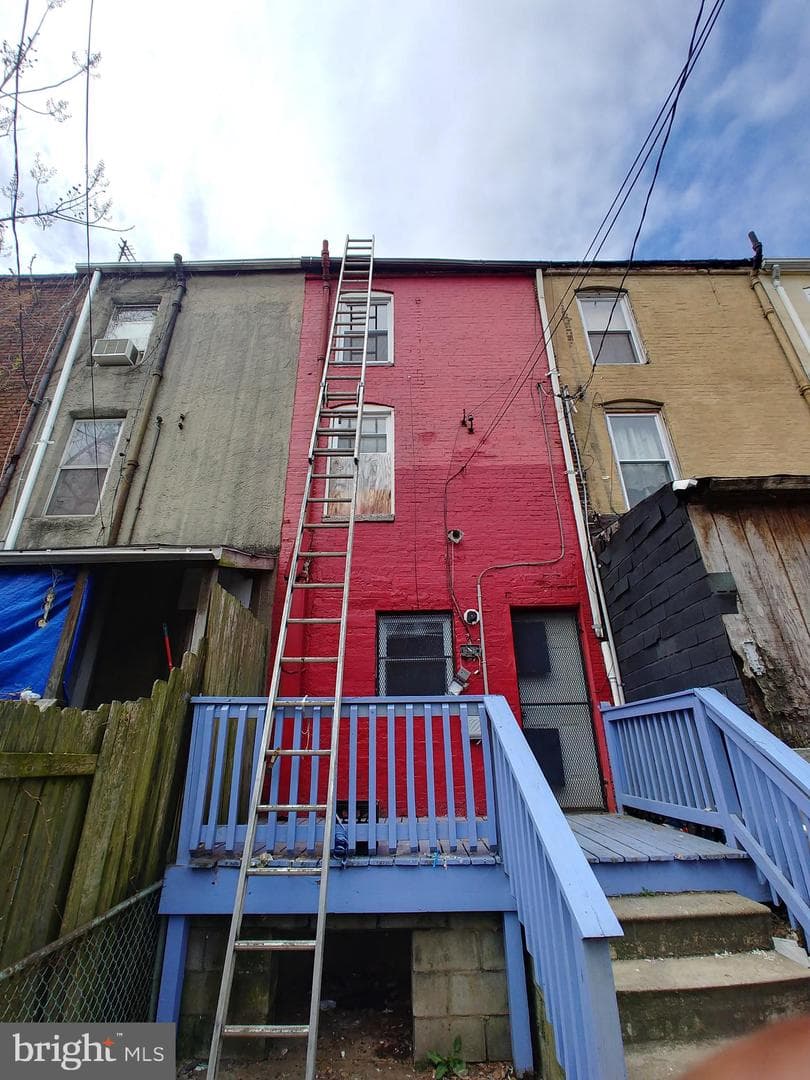 213 S Bentalou Street photo 3